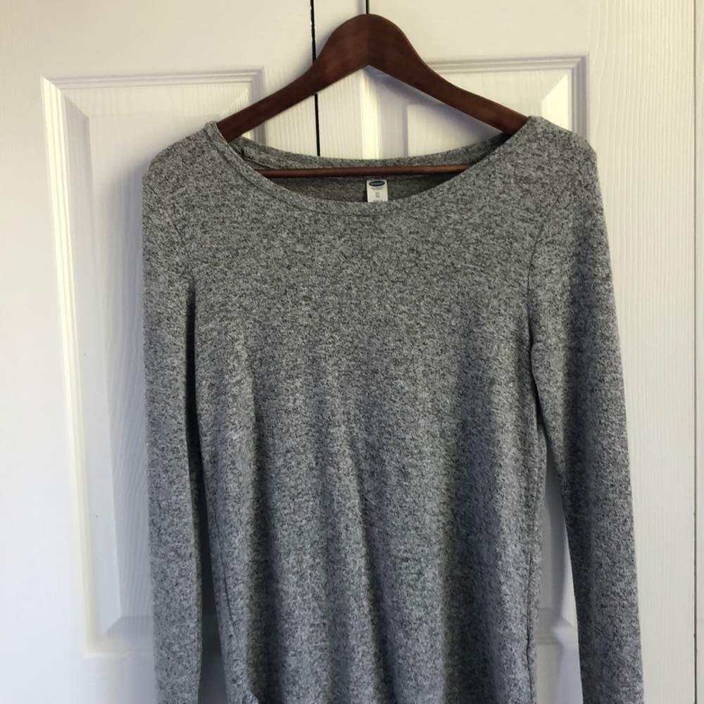 Super soft and comfy grey old navy long sleeve